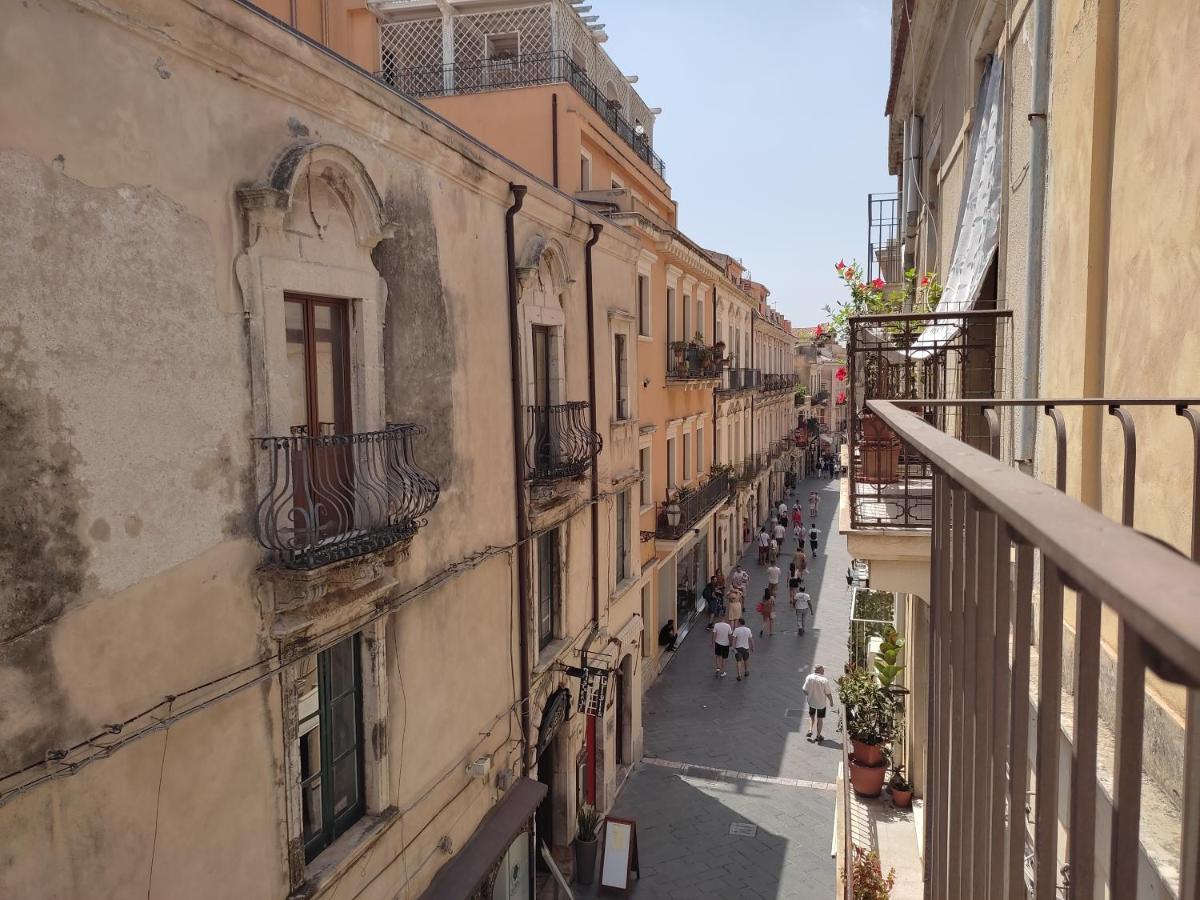 Rosa Thea Suite Taormina Exterior foto